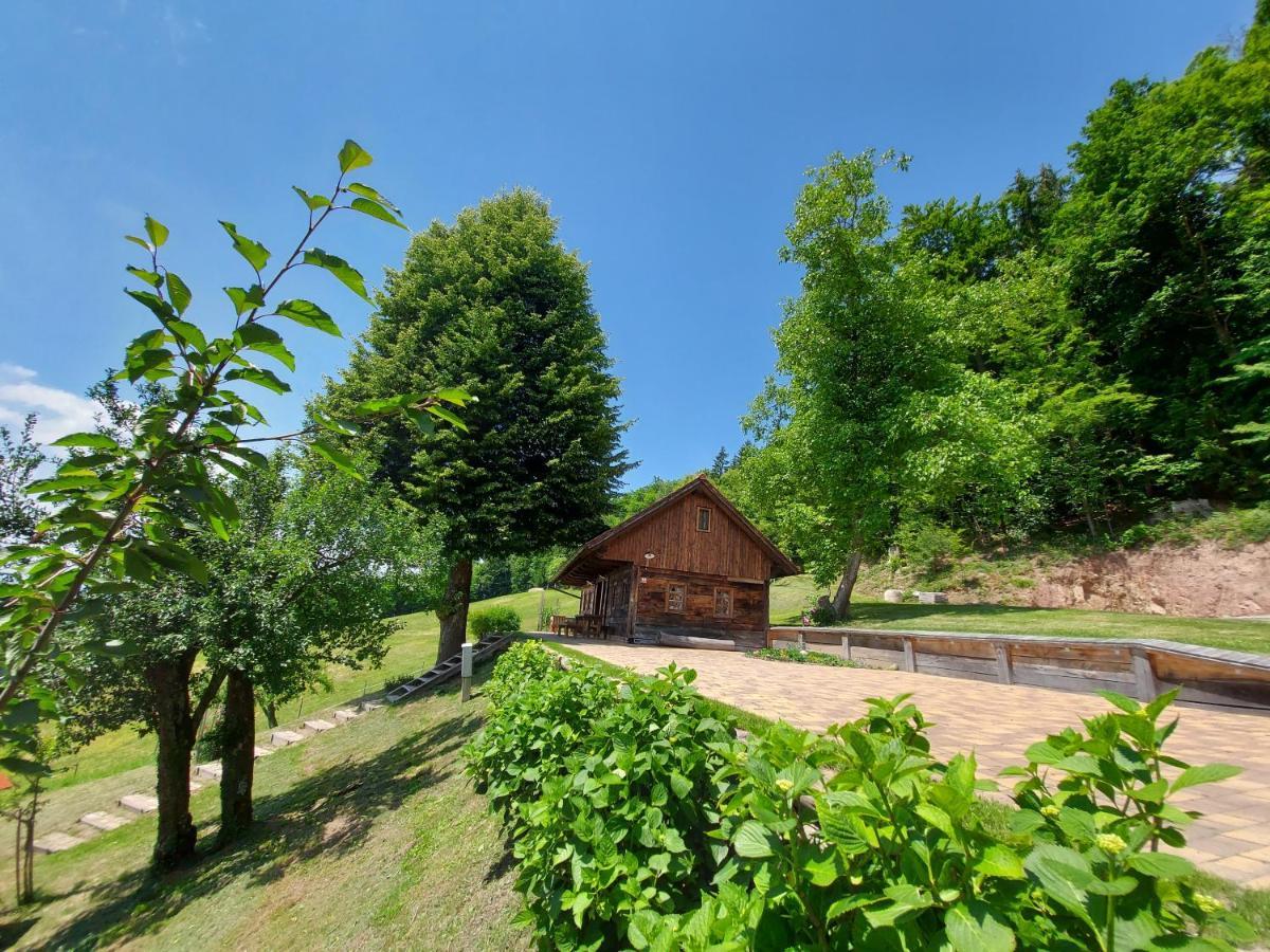 Villa Oldhouse Knezovo à Sromlje Extérieur photo
